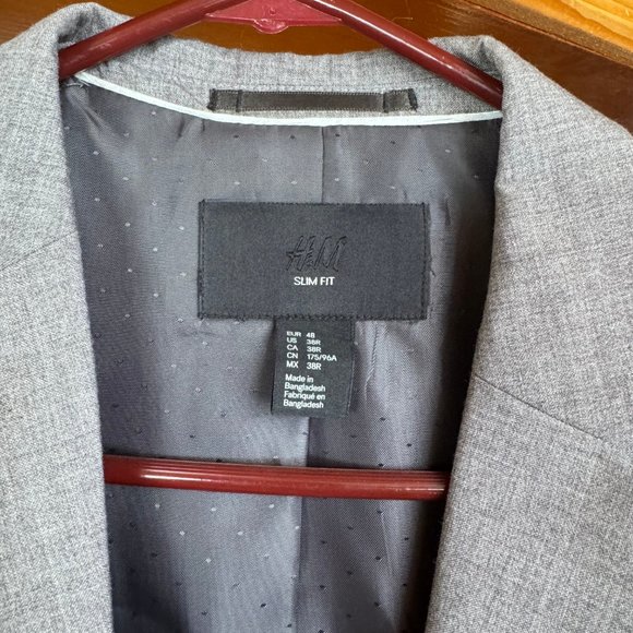 H&M Slim Fit Jacket - Picture 2 of 3
